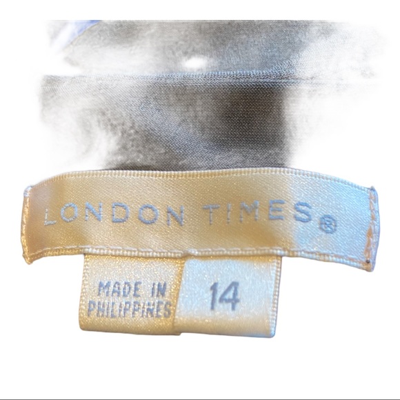London Times Dress Ruffle Neck Sleeveless Sz 14 - Picture 4 of 4